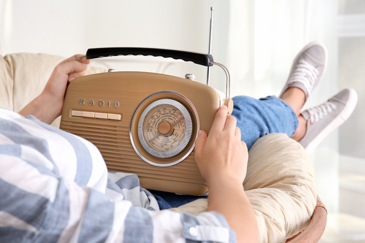 Como Hacer Una Radio en Casa